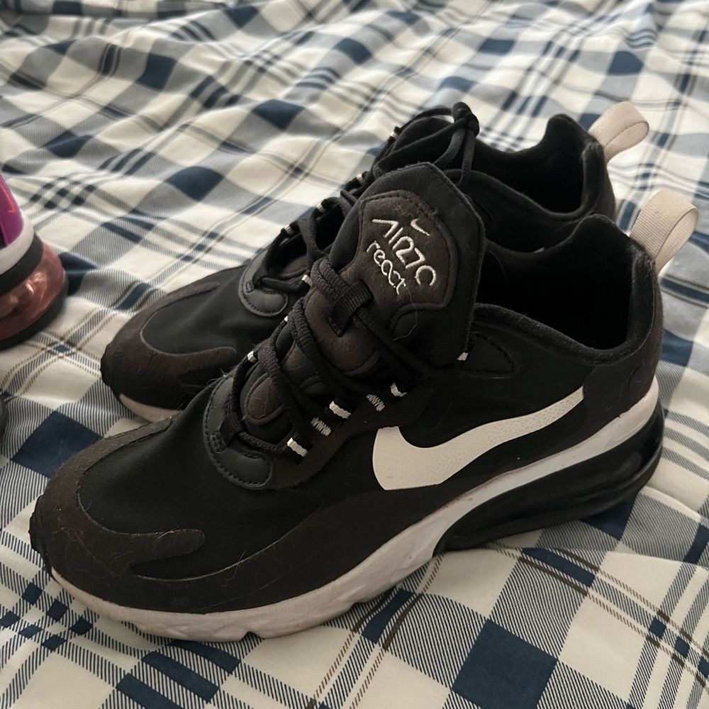 Black and white Nike AirMax react 270